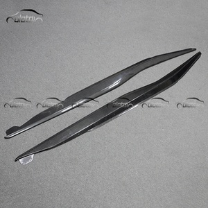 Extensiones de Parachoques Laterales Estilo H1, Faldones Laterales de Fibra de Carbono para Chevrolet Corvette C7 2013+ - Product Image 4