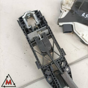 Serratura porta anteriore sinistra 5N1837015F Seat Ibiza Mk5 dal 2017 usata (83562) - Product Image 2