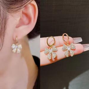 Mode coréenne boucles d'oreilles bijoux boucles d'oreilles à la mode Zircon pour femmes accessoires préférés à moins d'un dollar - Product Image 6