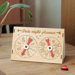 ODM Fecha Noche Rueda giratoria Parejas románticas Planificador Fecha creativa Ideas Spinner Divertido Aniversario Actividad <span class=keywords><strong>Pareja</strong></span> de madera Juego - Product Image 1
