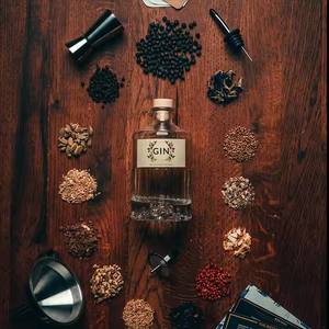 Kit de fabrication de gin DIY, gin <span class=keywords><strong>sans</strong></span> <span class=keywords><strong>alcool</strong></span>, garniture pour gin, kit de fabrication d'infusion de gin, entonnoir, doseur, pierre à whisky, accessoires de <span class=keywords><strong>bar</strong></span> en bois - Product Image 5