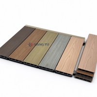 Dalles de sol emboîtables modernes en WPC pour terrasses extérieures, imperméables, finition grain de bois plastique modifié pour jardins, parcs et balcons