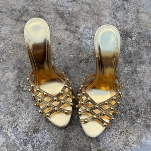 Mules da Donna Personalizzabili con <span class=keywords><strong>Tacco</strong></span> <span class=keywords><strong>a</strong></span> <span class=keywords><strong>Spillo</strong></span>, Punta Aperta, Rivetti e Rete Traforata in PU, Disponibili in Vari Colori - Product Image 2