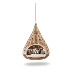 Mugao <span class=keywords><strong>Lit</strong></span> <span class=keywords><strong>de</strong></span> repos <span class=keywords><strong>suspendu</strong></span> moderne, imperméable et résistant aux intempéries, avec siège <span class=keywords><strong>suspendu</strong></span> Nestrest naturel, pour usage extérieur en hôtel et cour. - Product Image 1