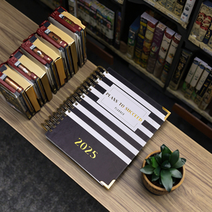 Biểu Tượng Tùy Chỉnh 2026 Nhật Ký Da ADHD Kế Hoạch Niệm Tạp Chí Xoắn Ốc Máy Tính Xách Tay Cho Sinh Viên - Product Image 1