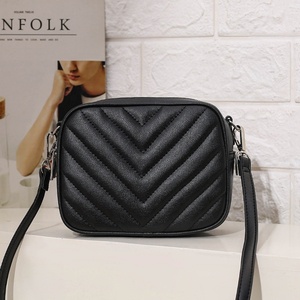 New Women's 2023 Versatile and Fashionable Women's Small Handbags Crossbody Single Shoulder Bag - Product Image 3