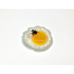 Oeuf Frit Personnalisable en Plastique avec Mouche – Cadeau Farfelu et Amusant Certifié EN71, Écologique, Motif Cube, pour Enfants de 8 à 13 Ans - Product Image 1