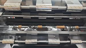 Nastro Termico per Stampante di Etichette in Resina Nera con Codice a Barre TTR per Stampa di Etichette su Pellicola - Product Image 5