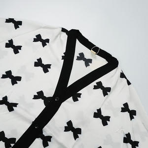 Fabricant Logo personnalisé Ensemble de vêtements de nuit en tissu tissé en polyester doux surdimensionné pour femmes Pyjamas de loisirs respirants Automne Printemps - Product Image 5