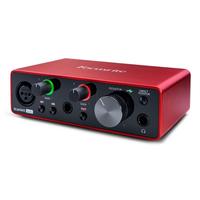 Interface audio Focusrite Scarlett SOLO3 (3e génération) - Enregistrement USB - Amplificateur externe pour guitare - Prérécepteur micro - Carte son