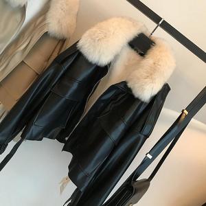 2023 automne/hiver nouveau produit <span class=keywords><strong>peluche</strong></span> épaissie cuir <span class=keywords><strong>veste</strong></span> courte manteau <span class=keywords><strong>femme</strong></span> - Product Image 2