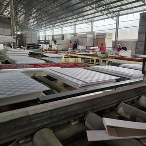 Panneau de plafond de PVC faisant la chaîne de production de panneau de machine/gypse - Product Image 6