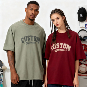 T-Shirt Personalizzabile in Cotone 100% da 300g, Lavorazione a Maglia Extra Pesante, Stampa Grafica con Logo sul Collo Posteriore, Spessore Ineguagliabile - Product Image 4