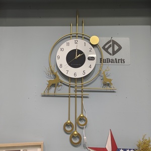 Reloj de Pared Moderno Grande con Luz Nocturna LED, 96x51.5cm, Diseño de Ciervo Metálico Decorativo, Dorado, Directo de Fábrica - Product Image 4