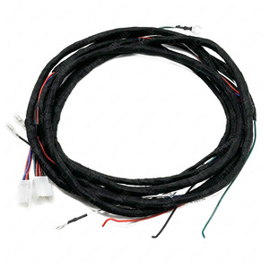Faisceau de câblage automobile personnalisé 1 mètre, cuivre pur, gaine en nylon, isolation PVC, installation statique 12V - Product Image 3