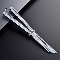 Couteau papillon à motif personnalisé en gros d'usine, couteau de camping et d'entraînement Balisong en acier inoxydable non affûté, couteau pliant d'entraînement