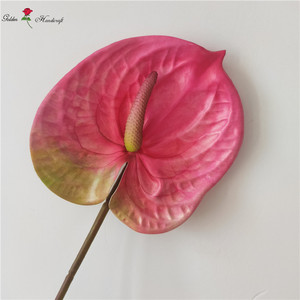 QSLH-C1311 <span class=keywords><strong>Vendita</strong></span> Calda Decorativa <span class=keywords><strong>Fiori</strong></span> Artificiali Reale di Tocco Anthurium per la Disposizione Dei <span class=keywords><strong>Fiori</strong></span>