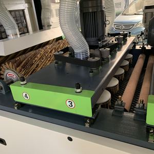 <span class=keywords><strong>Machine</strong></span> automatique <span class=keywords><strong>de</strong></span> polissage du bois <span class=keywords><strong>machine</strong></span> <span class=keywords><strong>de</strong></span> brosse <span class=keywords><strong>de</strong></span> disque <span class=keywords><strong>de</strong></span> panneau <span class=keywords><strong>de</strong></span> porte <span class=keywords><strong>enduit</strong></span> <span class=keywords><strong>de</strong></span> base utilisée pour les industries <span class=keywords><strong>de</strong></span> détail d'usine <span class=keywords><strong>de</strong></span> fabrication - Product Image 4