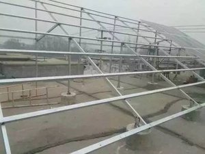 Soportes solares de tierra de acero galvanizado de rendimiento duradero para instalaciones al aire libre - Product Image 3