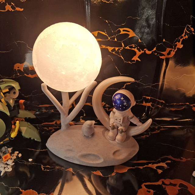 Astronaut Lamp Cute Night Light Moon Action Figure Light Rechargeable Children's Learning Lamp Bedside Light