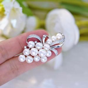 เข็มกลัดรูปดอกไม้ริบบิ้นสามมิติประดับเพชรเต็มแบบเกาหลี ขนาดใหญ่ สำหรับเสื้อสเวตเตอร์-ขายส่ง - Product Image 1