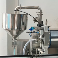 Machine de remplissage de savon liquide / Machine d'emballage de détergent / Machines de remplissage automatiques pour crème liquide et shampoing