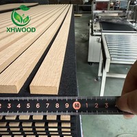 Panneau mural acoustique en bois flexible Akupanel pour la décoration intérieure