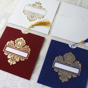 Invitations de <span class=keywords><strong>mariage</strong></span> bleu marine ou rouge <span class=keywords><strong>vin</strong></span>, invitation en velours avec pochette et pompon - Product Image 2