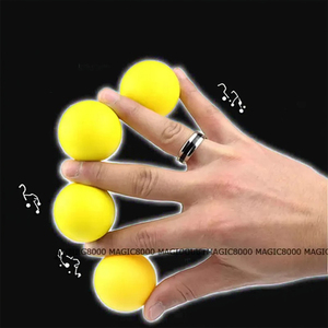 Trucchi magici una palla diventa quattro giocattoli classici accessori magici da palcoscenico puntelli magici multicolori - Product Image 1