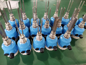 ขายดีเหมือนเทน้ำเทท่า เซ็นเซอร์วัดระดับแบบสั่นสะเทือนสำหรับโรงงาน วัสดุทำจากวัสดุที่ทนทานต่อสารเคมี ใช้สำหรับวัดระดับซอสอาหาร - Product Image 5