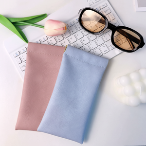 Étui à lunettes et sac à lunettes en cuir - Product Image 1