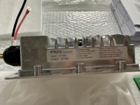 Contrôleur de charge solaire MPPT réglable IP65 CE ELEJOY FACTORY EMD600W 600W 12/24V avec écran LCD 99% et chargeur de batterie intelligent Buck