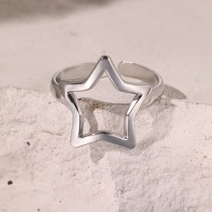 Bague ouverte réglable en acier inoxydable plaqué or 18 carats, style minimaliste japonais et coréen, anti-ternissement, étanche, motif étoile creuse - Product Image 5