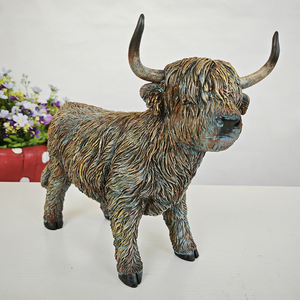 Горячая распродажа, шотландская корова, статуя из смолы, милый искусственный орнамент теленка для украшения дома, праздника, новый трансграничный - Product Image 4