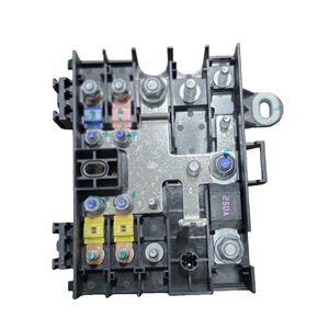 Boîtier de fusibles universel pour borne de batterie 32V 12V avec porte-fusibles MIDI ANS pour autoradio et camping-car Geely Galaxy - Product Image 2