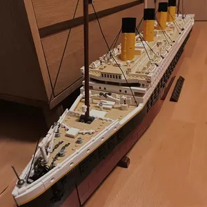 Modelo de Barco Crucero Titanic Gigante de 9090 Piezas, Bloques de Construcción de Plástico ABS, Juguete de Construcción, Decoración para el Hogar, Set de Ensamblaje - Product Image 2