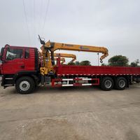Camion-grue Sinotruk Howo 6x4, grue montée sur camion de 12 tonnes, grue de chantier XCM9, grue à flèche télescopique hydraulique, Weichai 320HP