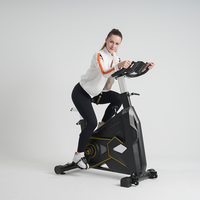 Vélo de spinning personnalisable OEM pour les distributeurs de marques de fitness