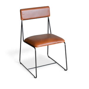 Chaise de salle à manger en cuir véritable industriel, cadre en fer résistant à la rouille |   Marque AKKU ART, garantie 1-2 ans, finition mate |   Meubles de maison - Product Image 1