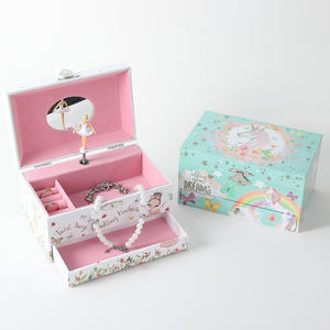 Boîte à musique en bois de luxe rectangulaire mignonne faite à la main avec logo personnalisé pour le rangement de bijoux d'enfants - Product Image 2