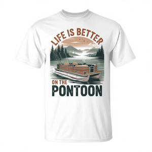 Camiseta vintage de capitán de pontón, diseño de verano para paseos en bote, vacaciones, la vida es mejor en el pontón - Product Image 2