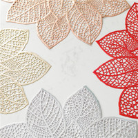 Vente en gros de nouveaux sets de table de luxe en PVC personnalisés tapis à fleurs tapis de table décoratifs