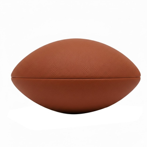 Ballons de football américain professionnels personnalisés pour l'entraînement et la pratique, taille sur mesure, chambre à air en butyl légère, équipement durable à adhérence optimale - Product Image 5