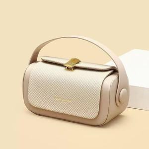 Factory Wholesale Vintage Ladies Handheld Box <strong>Bag</strong> Women's Light Luxury Single Shoulder Crossbody PU Fashion Hot Bear Pendant - Product Image 5