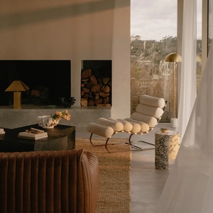 Chaise La Croix en bouclette ivoire, design d'inspiration parisienne, nouvelle collection, pour salon, Sassanid OEM - Product Image 6