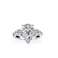 Cincin Moissanite 4CT VVS Bentuk Tetesan Air Mata Memanjang dengan Aksen Twin Pear, Finishing Platinum Perak 925, Polesan Fire Max, Perhiasan Siap Pakai untuk Acara