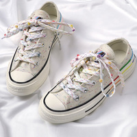 WEGOODZF Lacets plats personnalisés colorés en peluche douce et moelleuse en polyester unisexe pour baskets et chaussures décontractées