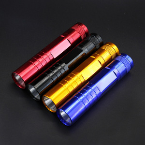 ไฟฉายอลูมิเนียมอัลลอยด์ แบตเตอรี่ AAA ไฟ LED สีขาว สำหรับตั้งแคมป์ พกพาสะดวก ไฟฉายขนาดเล็กแบบพวงกุญแจ - Product Image 3