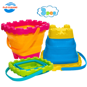 DADI OEM y ODM Venta al por mayor Silicon 2.7L Sand Castle Bucket Cubos plegables de agua <span class=keywords><strong>Cubo</strong></span> de <span class=keywords><strong>playa</strong></span> <span class=keywords><strong>plegable</strong></span> - Product Image 1