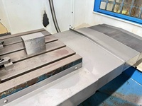 Tour-fraiseuse combinée verticale CNC Taiwan Chaoqun VMC 1060, 3 axes, Fanuc, robuste, BT40, broche unique, d'occasion, économie d'énergie
